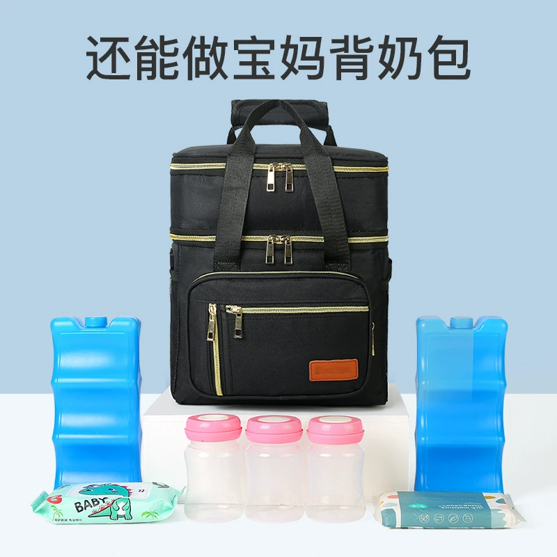 Кемпинг выходит из свежих сумок