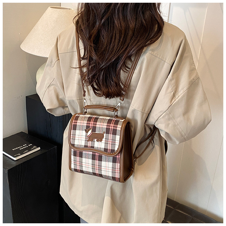 College-style backpack for women 2024 autumn new Dachshund student handbag, retro commuter crossbody bag undefined