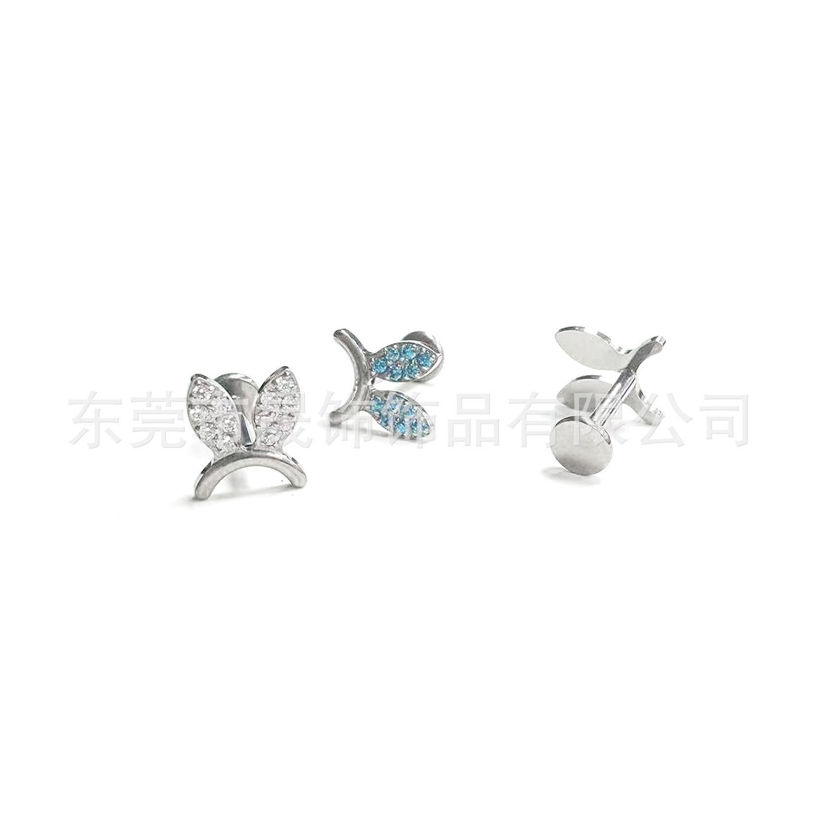 F136 Titanium Alloy 可爱兔 Ear 朵 Ear Stud Studded 5A Cubic Zirconia Helix Cartilage Stud G23 Titanium Internal Thread Piercing Jewelry