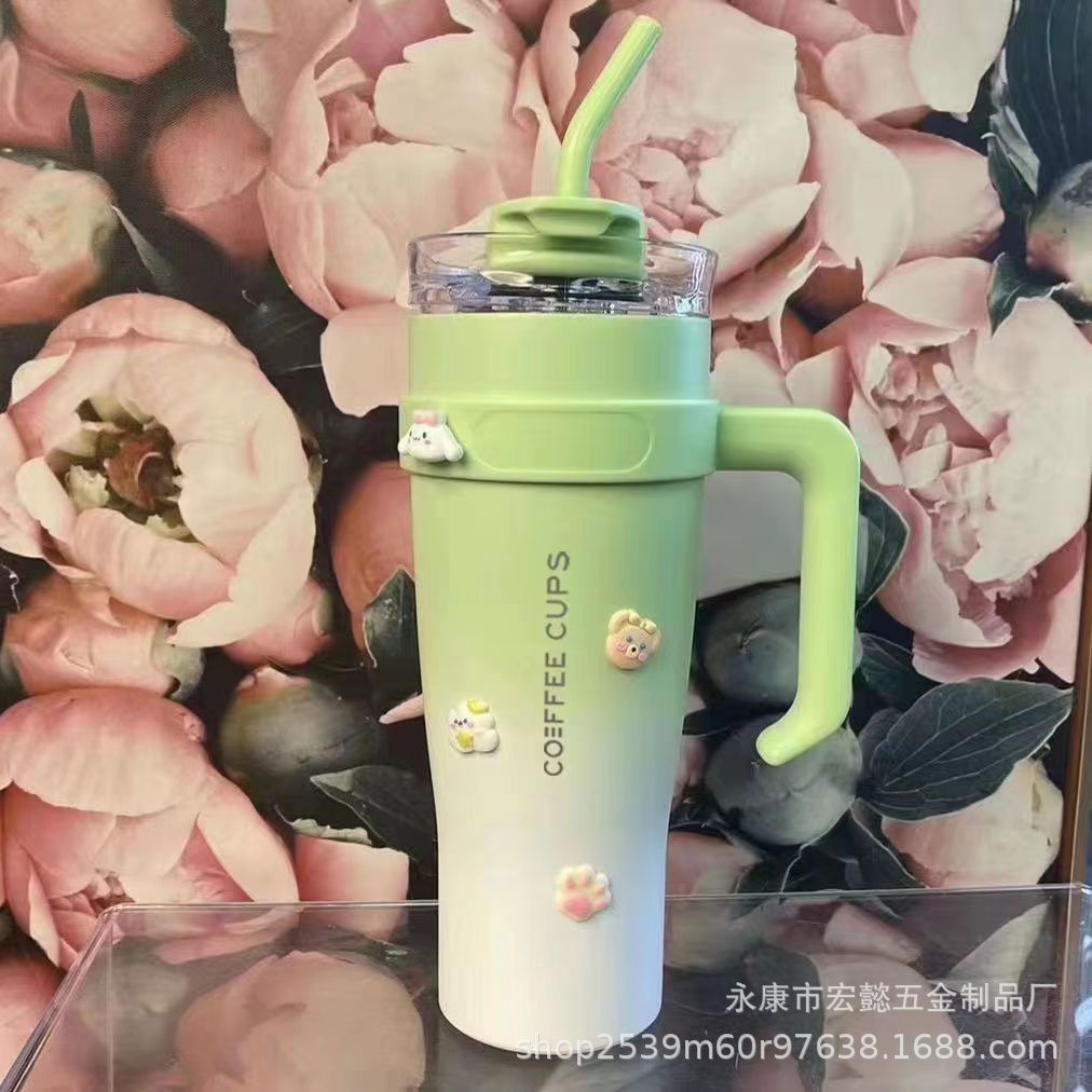 Tiktok Venta caliente gigante 40oz ventosa taza de paja de alto aspecto taza de café taza de agua de aislamiento frío de gran capacidad