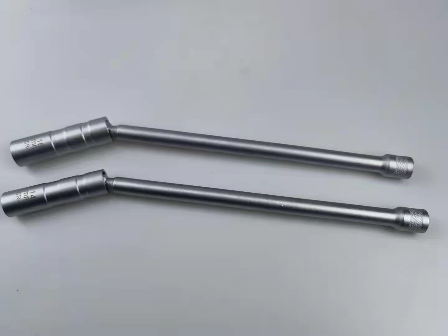 Bujía de encendido adecuado para Nissan BMW Volkswagen Mercedes-Benz ultrafino bujía universal herramienta de desmontaje