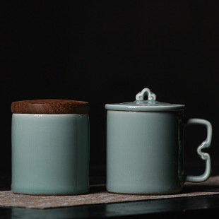 Celadon Water Cup Chinese Tea Cup Tea Cage Gift Set Gift Cup High-grade Ceramic Personalized Tea Cup Engraving