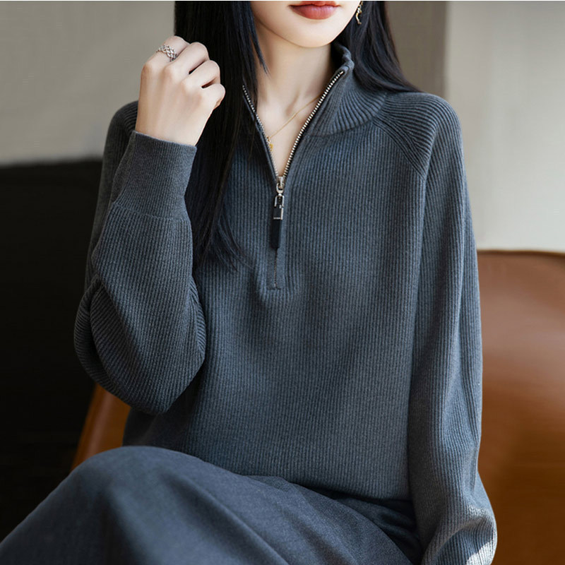 Zipper High-Neck Knitted Base Shirt for Women, New Autumn and Winter Style, Loose Plus-Size Inner Top, Stylish Sweater in Trendy Apricot Color Zipper High-Neck Knitted Base Shirt for Women, New Autumn and Winter Style, Loose Plus-Size Inner Top, Stylish Sweater in Trendy Apricot Color