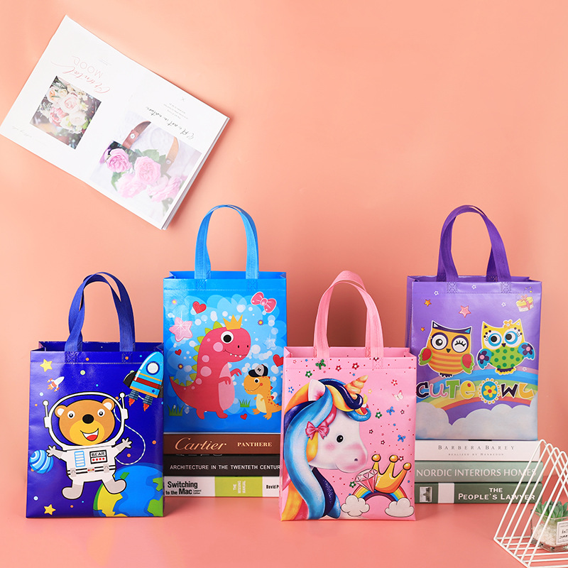 Bolsas de regalo no tejidas diseño dinosaurio y unicornio