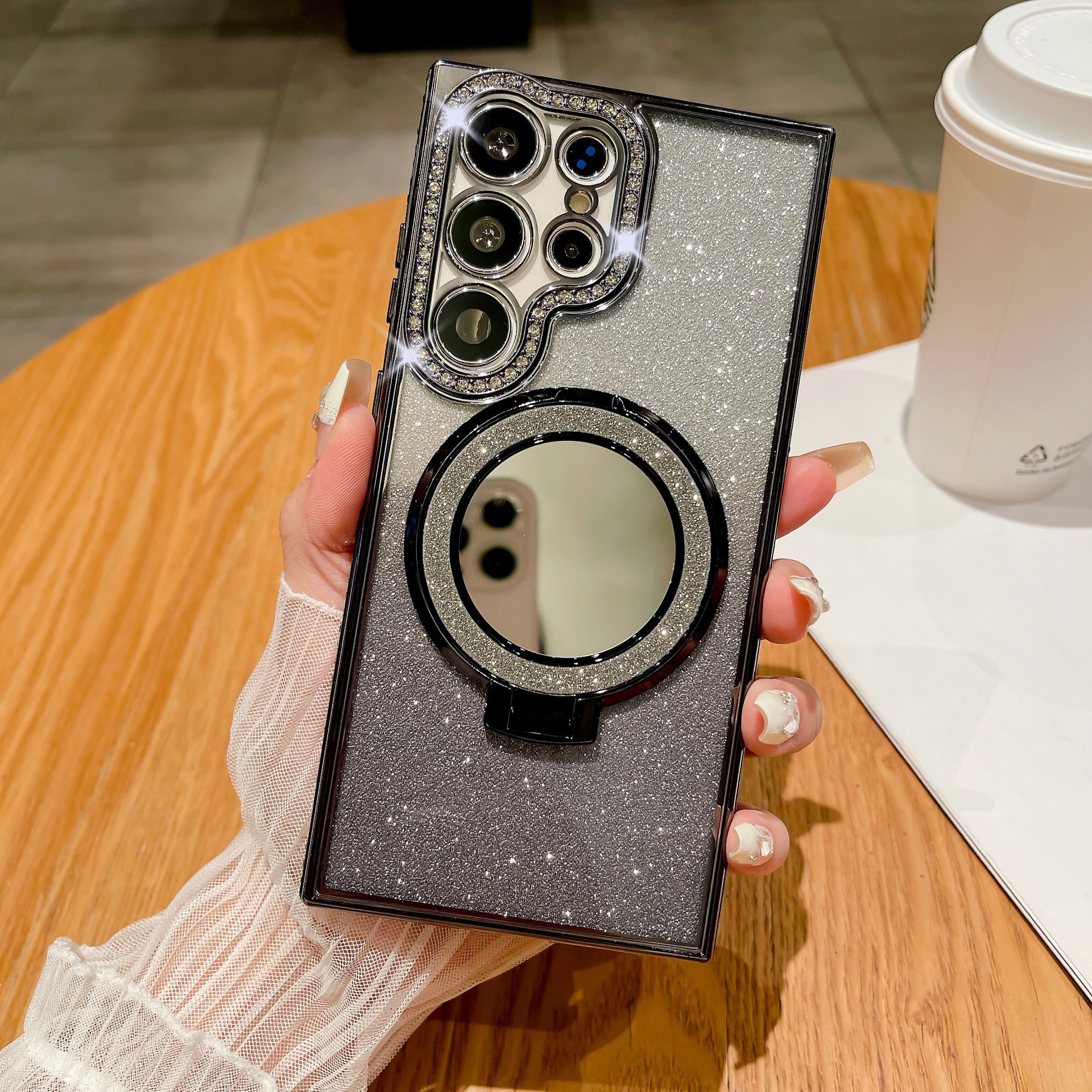 Aplicable a Samsung S26Ultra caja de teléfono móvil polvo flash espejo soporte de succión S25 cubierta de diamante de agua galvanizado s23 +