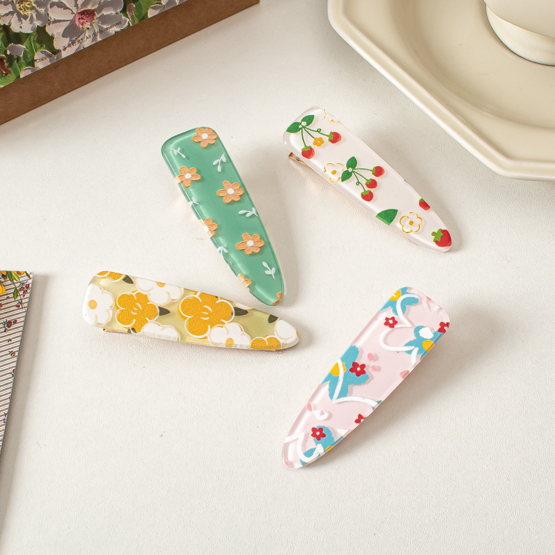 10g Weight Hair Clip Hair Accessories Type 1 Piece Quantity Holiday, Daily Occasion Acrylic Material Plumeria Pattern All Seasons Season Women's Gender Sweet, Pastoral Style Sweet Pastoral Women's Plumeria Acrylic Hair Clip 8