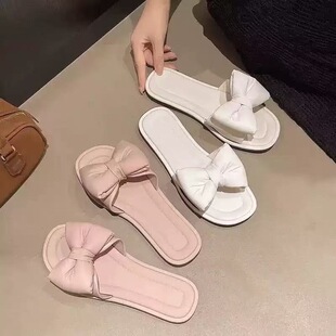 �nϵ��ЬŮ���⴩ins���r���������Yһ�ּҾ�ƽ��¶ֺ�p�ݛ���