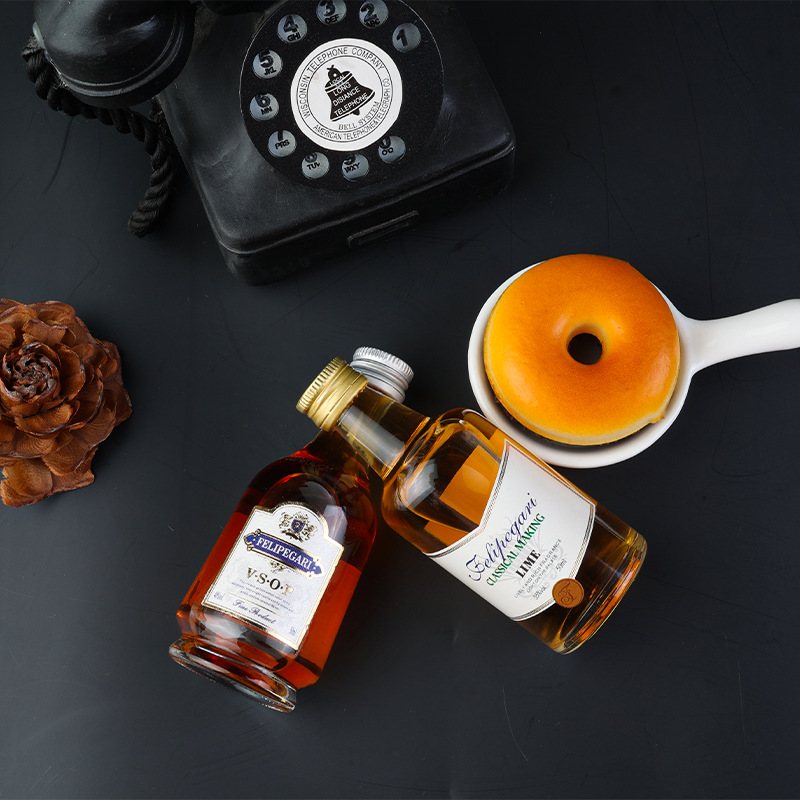 Liqueur Vodka Cocktail Whiskey Convenience Store Bartending Small Alcohol Street Stall Small Alcohol Bottle Alcohol Combination