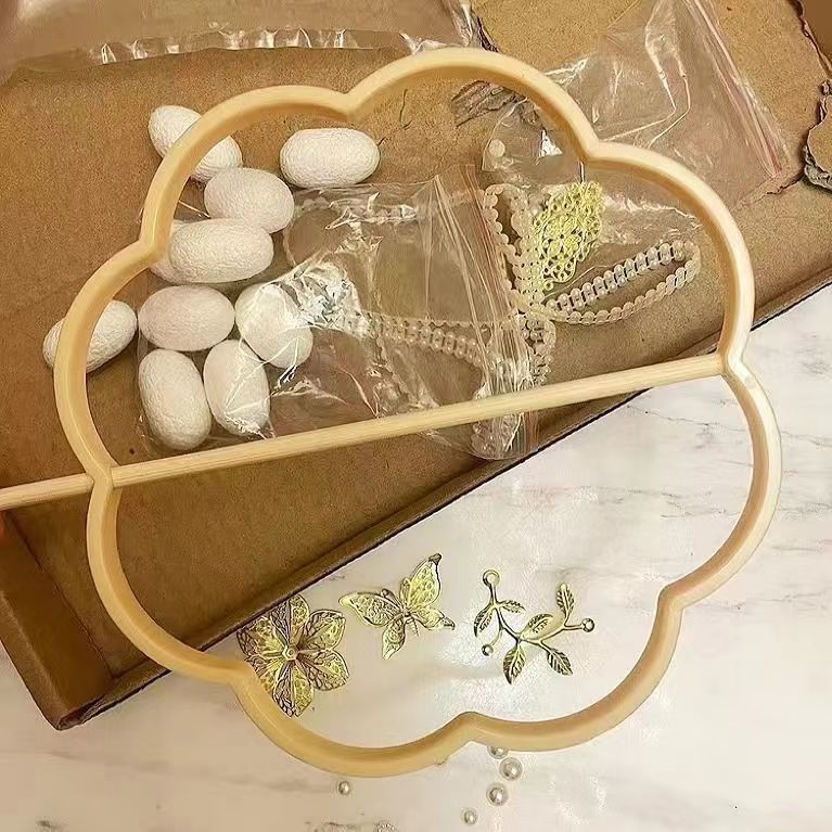DIY student silkworm cocoon tassel lily of the valley antique style handmade bamboo circle embroidered fan silk fan long handle frame round fan