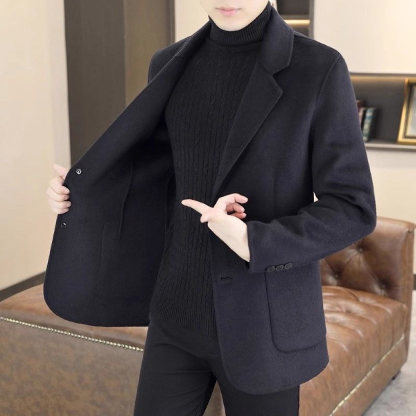 Woolen coat