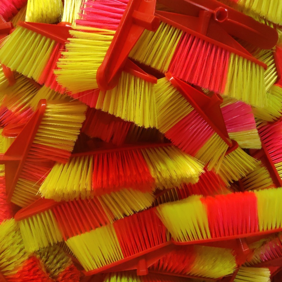 厂家家用学校扫把便宜批发木把大小耐用塑料宿舍幼儿园清洁工具硬