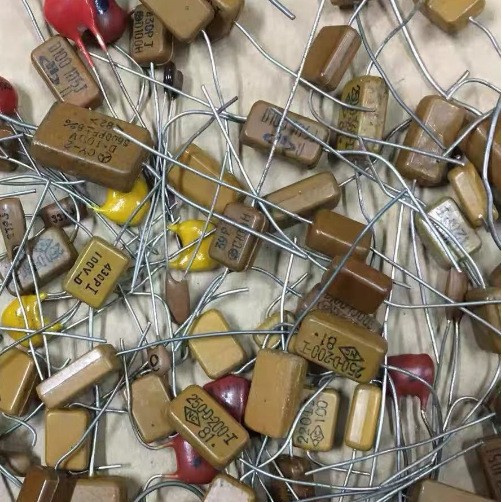 插件云母电容100v39p270p330p360p430p铜脚250v200p等 拍前先问