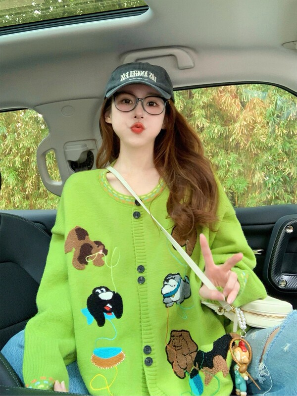 趣味小狗刺绣毛衣外套女2025新款秋冬季复古减龄圆领宽松针织开衫|undefined