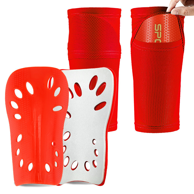 빨간색 정강이 보호대 + 빨간색 양말