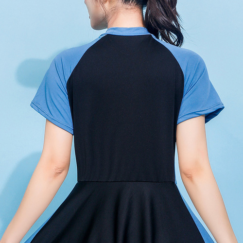 Plus-size women's conservative belly-hiding, slimming one-piece swimsuit for swimming and hot springs, swimsuit factory women's clothing