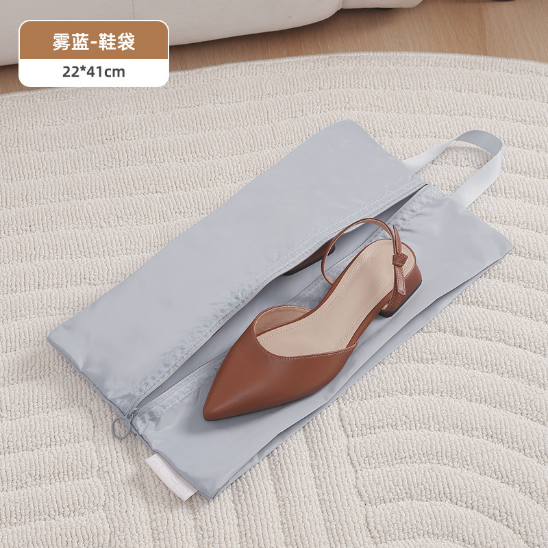 파란색 신발 가방