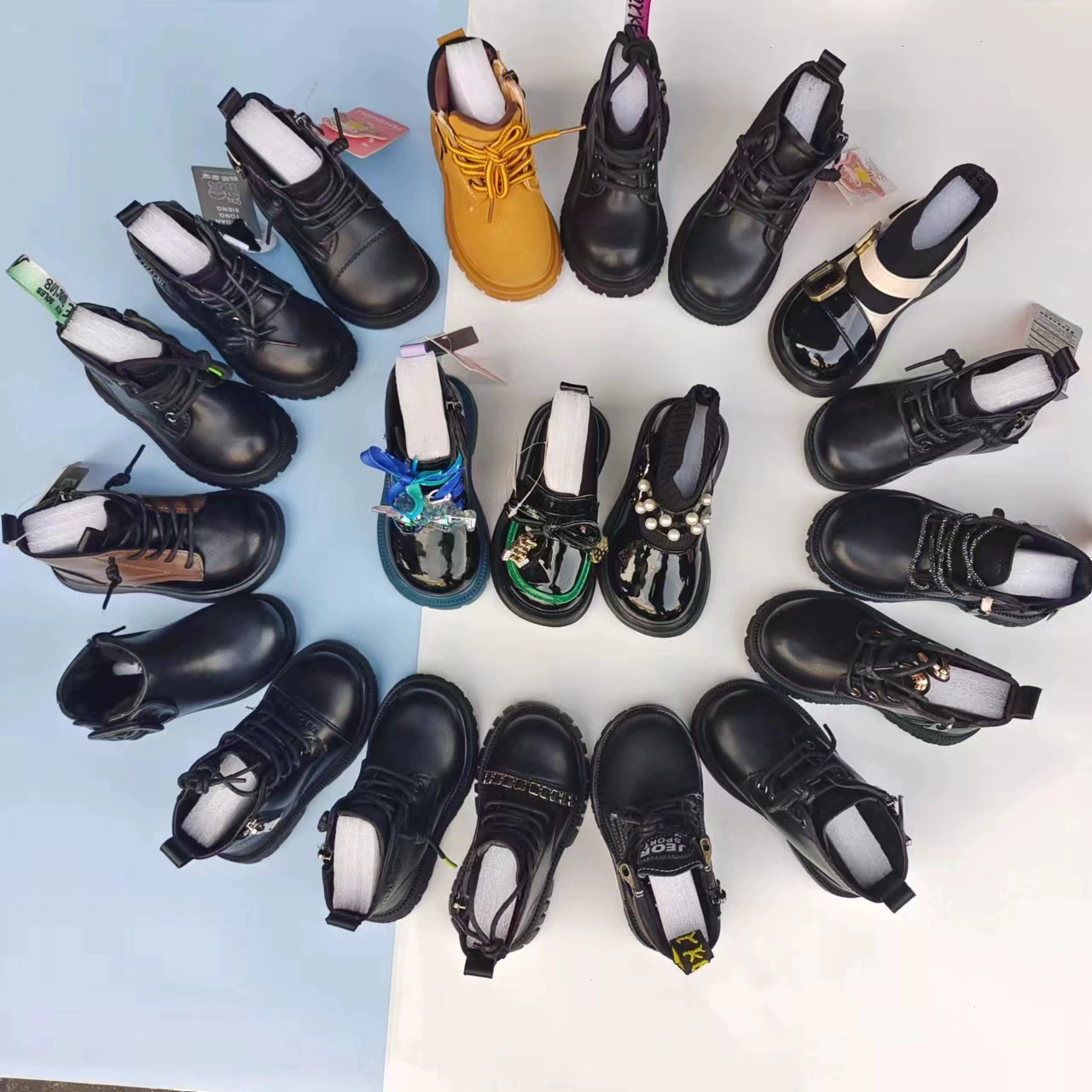 Мужские и женские сапоги Martin сапоги осень-зима 2025 новая детская обувь мода кожаные сапоги в британском стиле