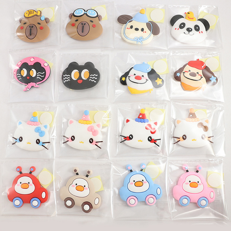 Original Series Bathroom Storage Rack Hooks for Children's Water Cups, Mouthwash Cups, 3D Cartoon Animal Plush Slippers Original Series Bathroom Storage Rack Hooks for Children's Water Cups, Mouthwash Cups, 3D Cartoon Animal Plush Slippers
