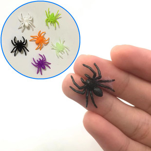 Small spider Halloween spider web decoration small accessories toy fake small spider plastic PE simulation black small spider