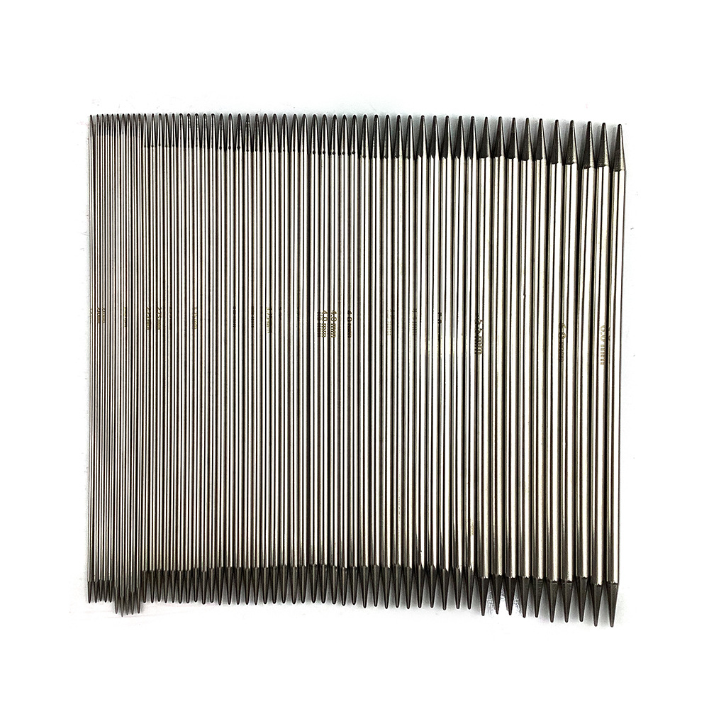 Herramientas de tejer de acero inoxidable de doble punta aguja suéter 20cm largo grabado láser 2,0-6,0mm un conjunto de 11 pares P