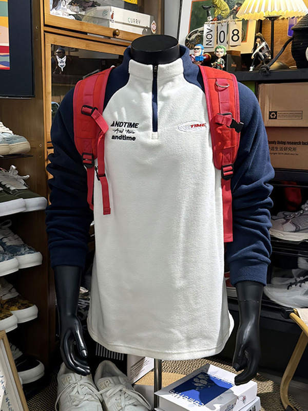 American Half-Zip Sports Sweatshirt for Men, Autumn and Winter Contrasting Color Splicing Polar Fleece Jacket with Half Turtleneck Bottoming Shirt