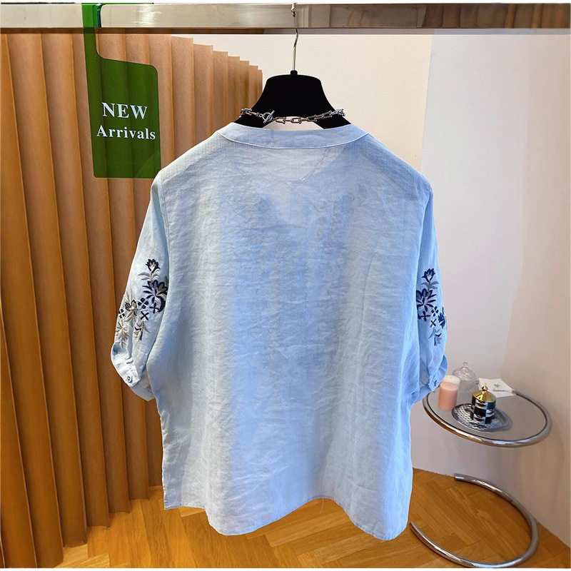 女性のためのハイエンドブルーラミートップ夏 2025 新しいルーズヘビー刺繍ユニークな美しい七分袖シャツ|undefined