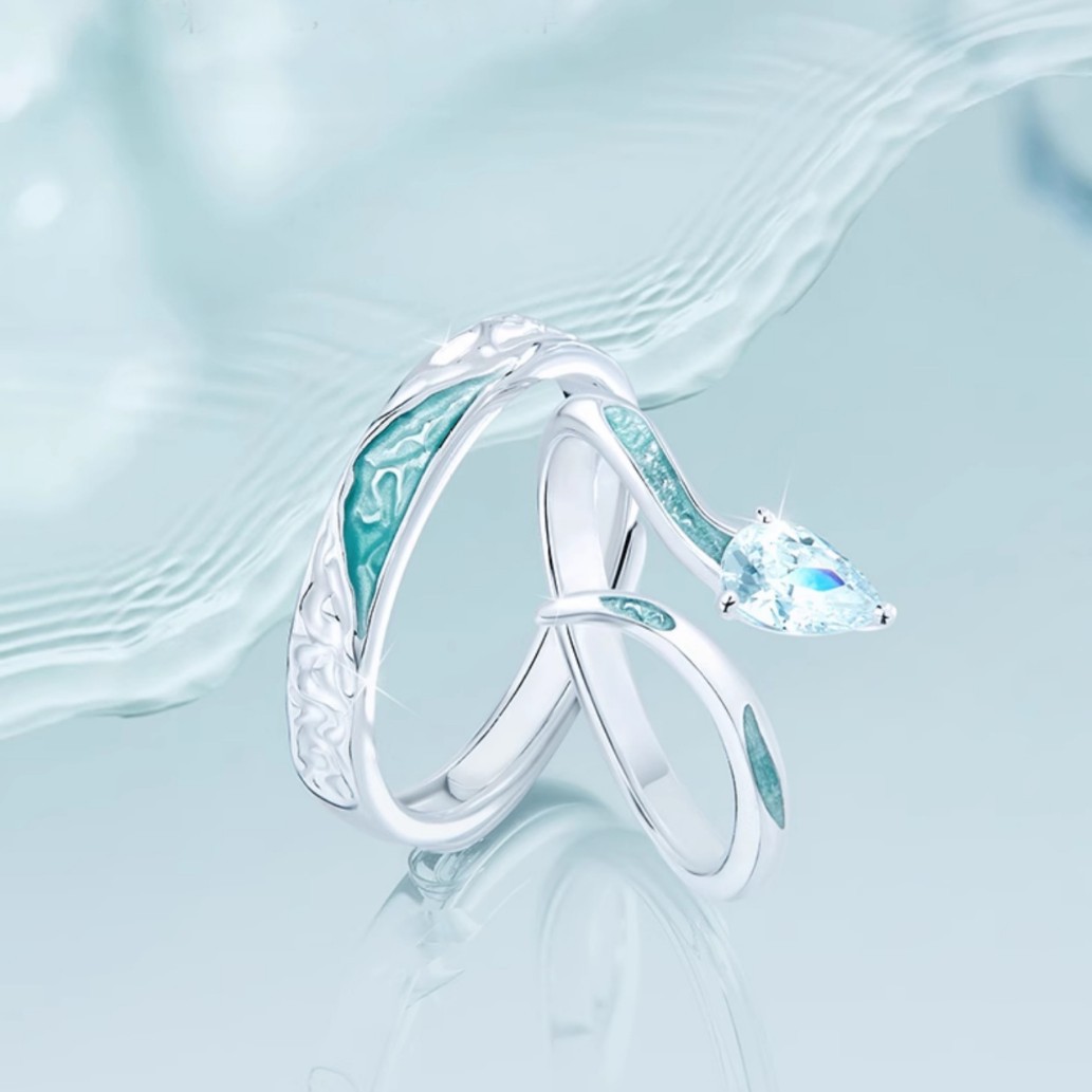 스네이크 커플링은 심플하고 다재다능하며 우아하고 고급스러운 반지입니다. 황도대의 남자친구와 여자친구를 위한 독특하고 가볍고 럭셔리하며 틈새시장에 어울리는 반지입니다.