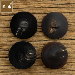 Black and coffee-colored suit, trench coat, sweater, and outerwear with real ox horn buttons, hand-stitched high-buttoned fasteners