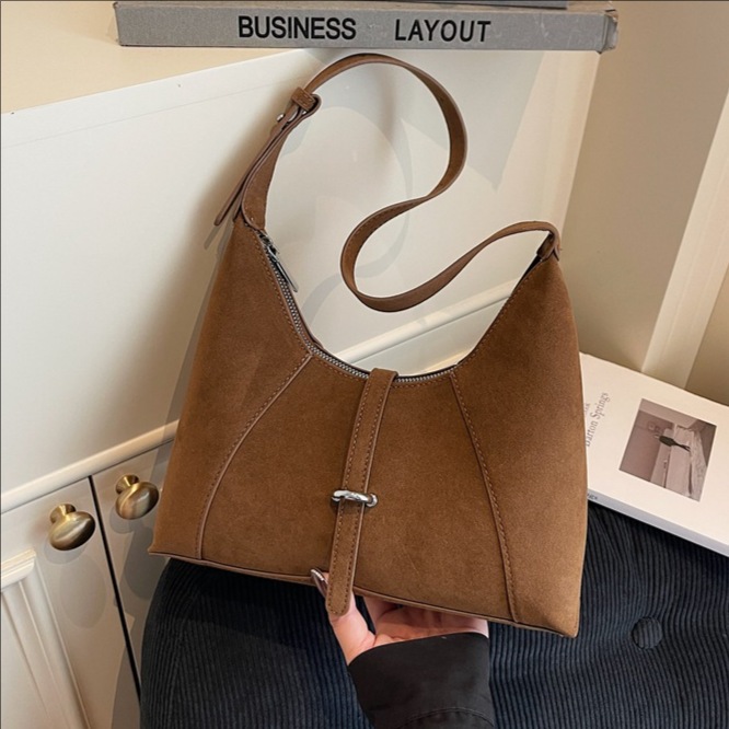 Bolsos de seda de alta calidad para mujeres otoño y invierno 2025 nuevos bolsos de bolsillo de viajes retro, bolsos de hombro de moda universal