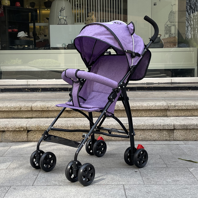 Cochecito de bebé de dibujos animados ultraligero y plegable, un cochecito de paraguas sencillo que se puede usar como cochecito de viaje de cuatro ruedas y como andador para bebés.