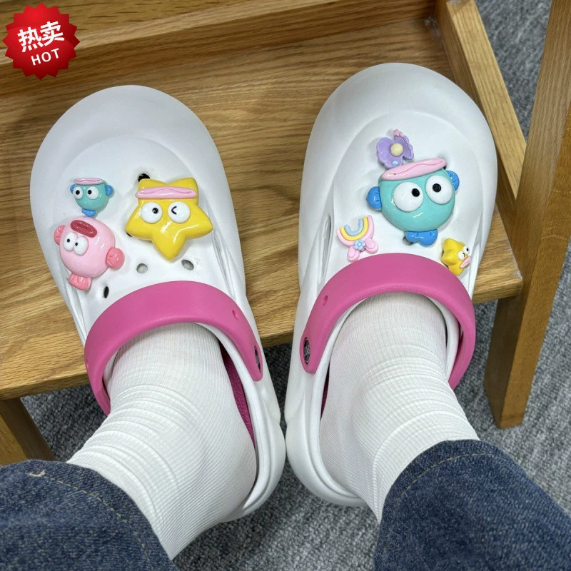 Заводская оптовая продажа пещерной обуви с толстой подошвы летом 2024 женская модель новая увеличена на улице