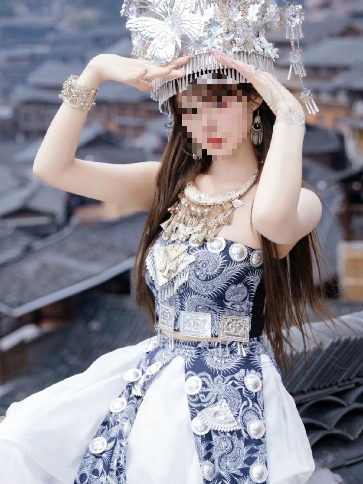 云南贵州苗族特色蜡染套装旅拍摄影女苗疆少数民族服饰舞蹈演出服