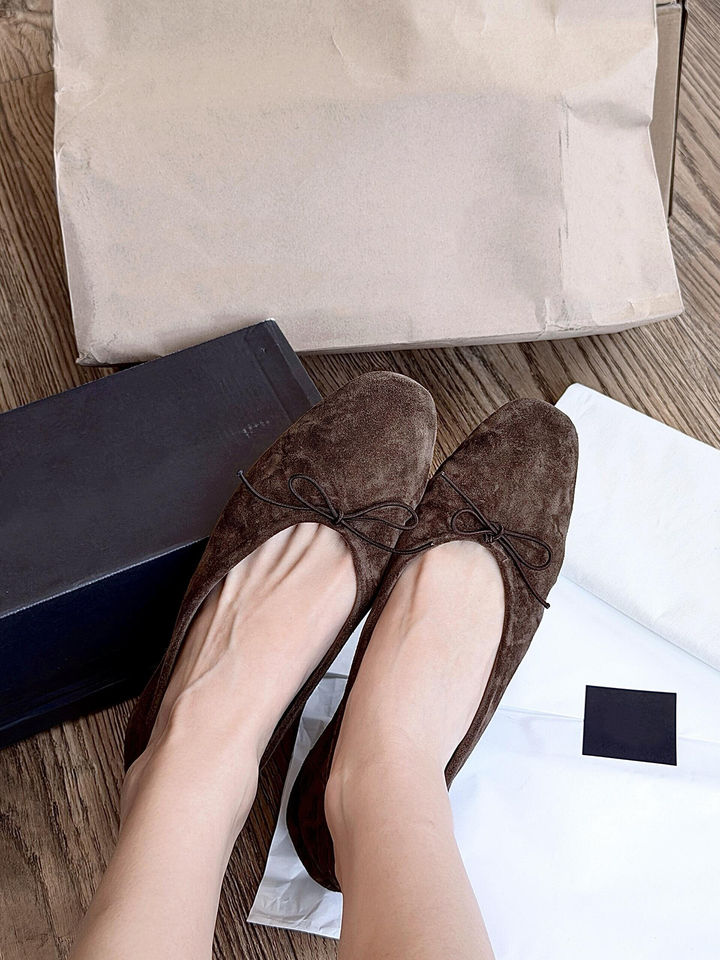 Giày búp bê nữ da bò đính nơ phong cách retro, đế bệt mũi tròn xỏ chân cổ thấp — Màu nâu (da) chi tiết 5