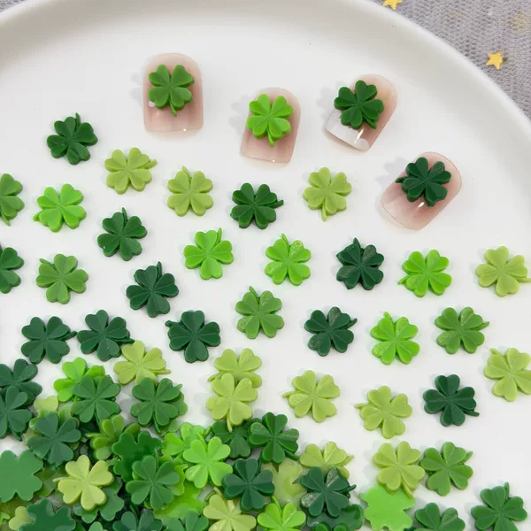 Simulated Four-Leaf Clover Nail Art Accessories, Green Series Three-Dimensional Four-Leaf Clover Resin Patches, DIY Earrings, Wearable Nail Decorations
