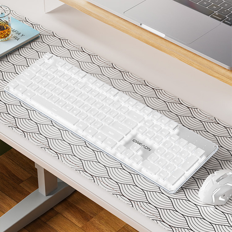 Gx710 Silent Keyboard and Mouse Mechanical Feel for Girls Office Gaming Wired Keyboard and Mouse Set Wholesale