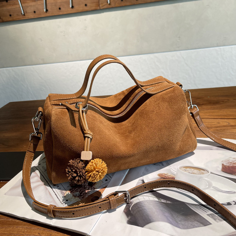 Cross-border vintage genuine leather women's bag, commuter Boston bag, matte top-grain cowhide pillow bag, soft leather crossbody and tote bag