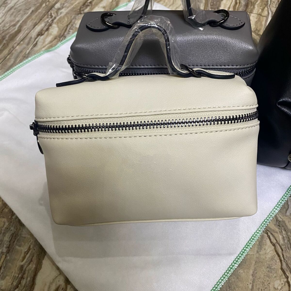 프랑스 새로운 COWHIDE LONGXIANG 작은 광장 가방 휴대용 도시락 가방 미니 크로스 바디 소녀의 만두 가방 상자 화장품 가방