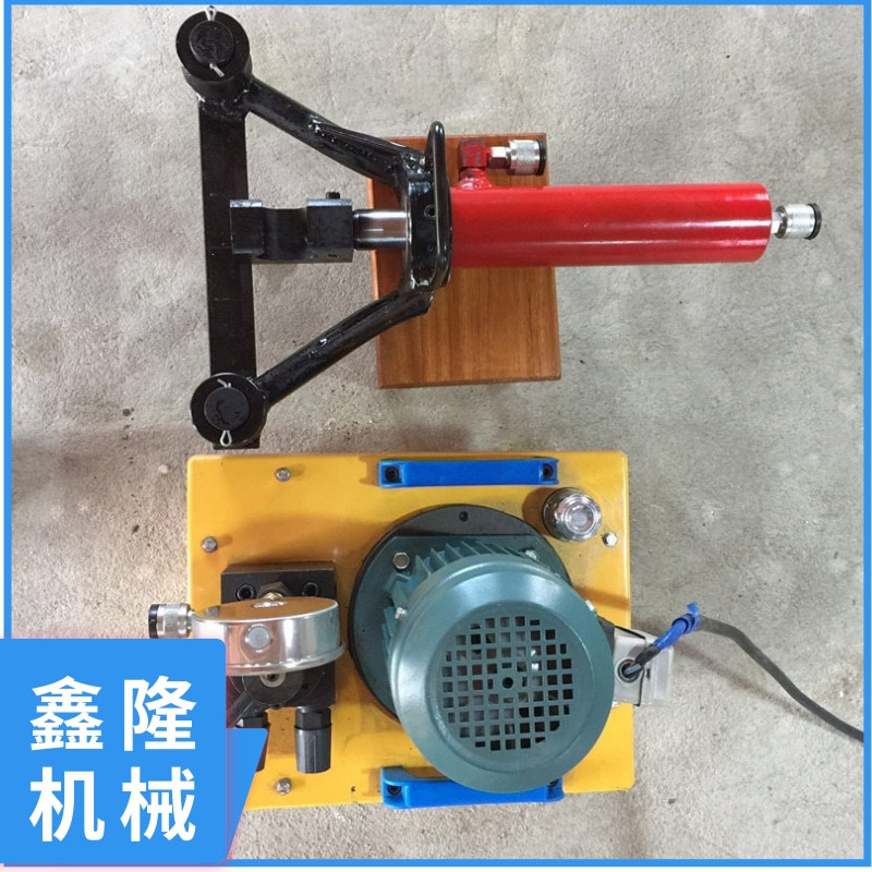桩基钢筋桩头弯曲机 32螺纹弯曲机木箱包装手提弯曲机体积小