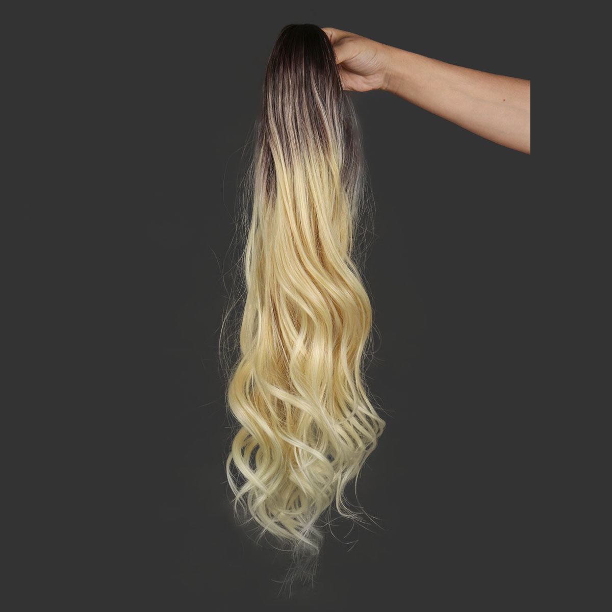 Gradient uodegos priauginimas su segtuku moterims natūralus_voghion.com