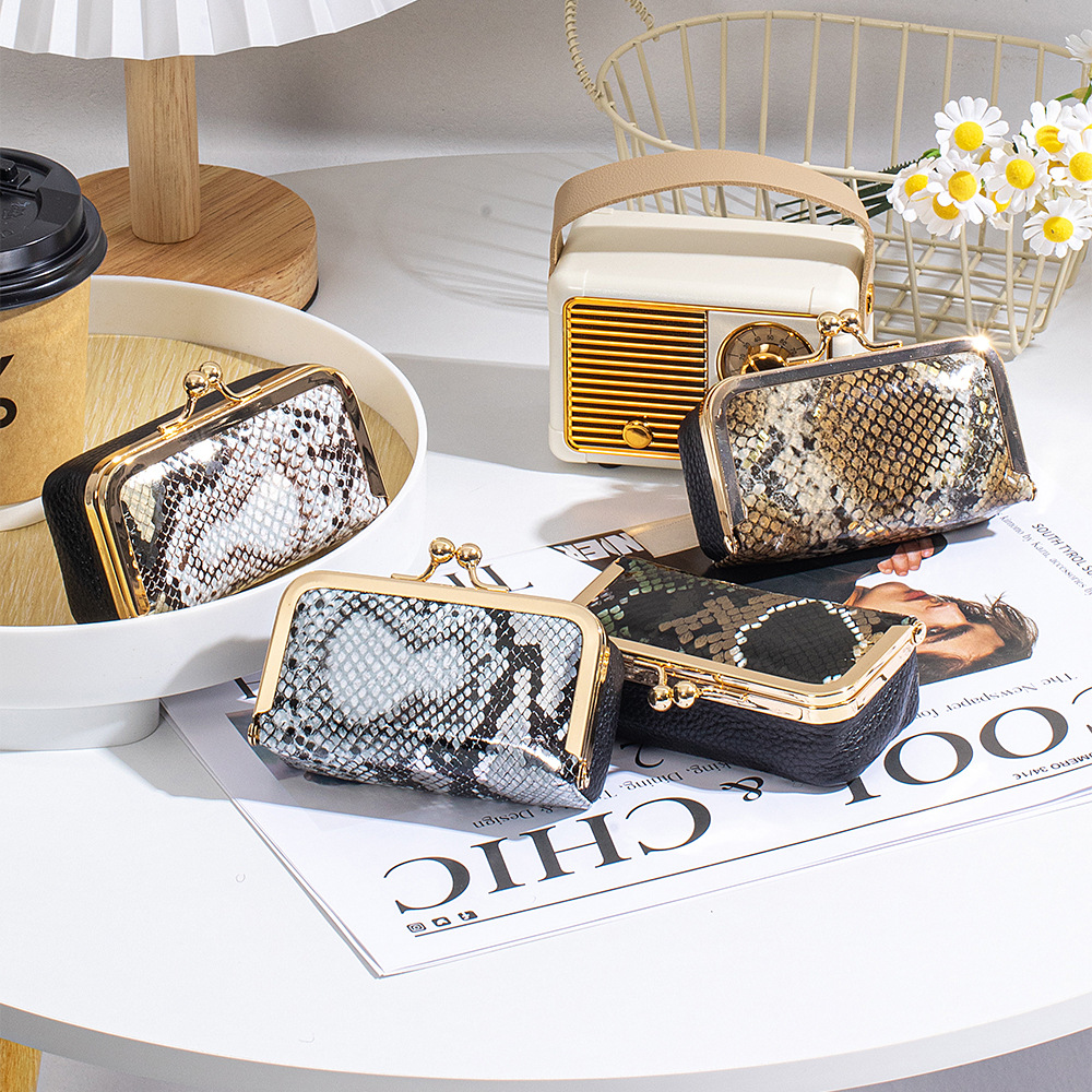 New stylish genuine leather lipstick mirror bag for women, portable fashion ring, necklace, earring jewelry box, and coin purse