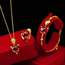 �~�Ʒ��ʯ�������bС������Ůʿ��朻�c�����朾ò���ɫ��ˇ��