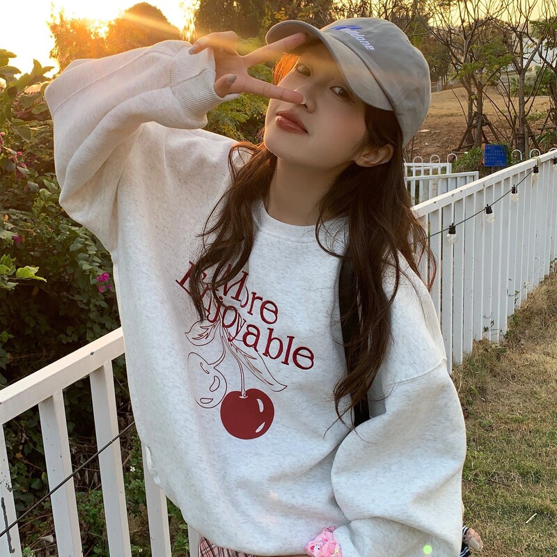 South Korea Dongdaemun New Round Neck Sweat Women's Niche Cute Loose fleece-lined Cherry Printed Round Neck Long Sleeve Top