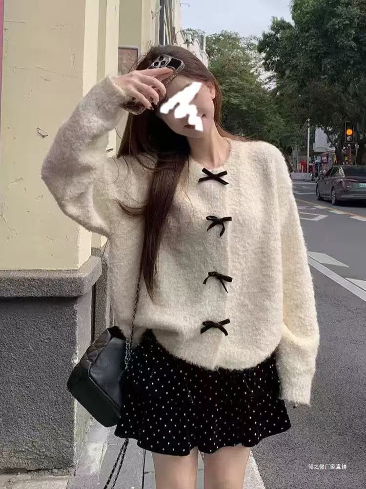 韩系甜美穿搭套装女春秋2025新款蝴蝶结开衫毛衣配丝绒短裙两件套