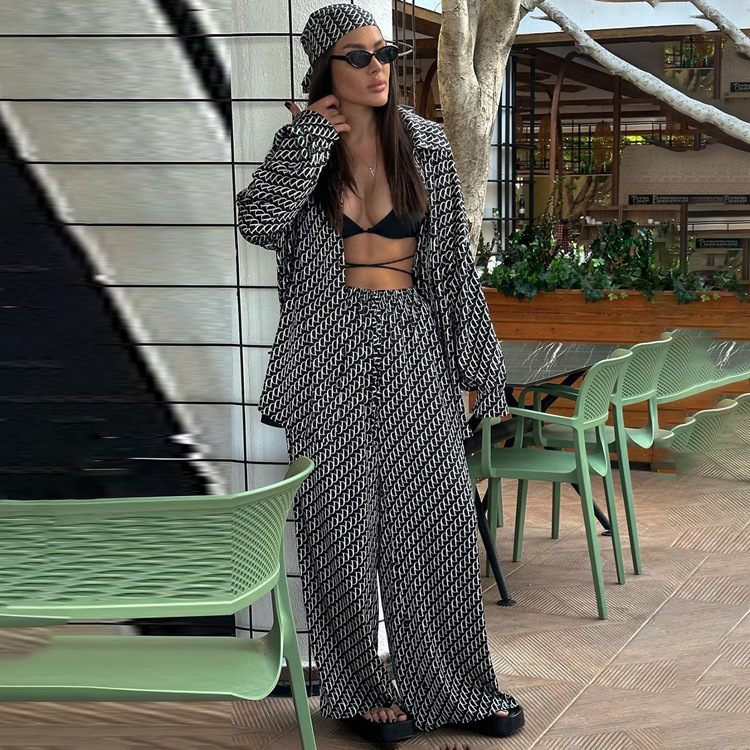 2026 New European American Women's Spring Fashion High-End Long-Sleeve Loose Shirt And Pants Two-Piece Satin Print Set_ecoleips.com