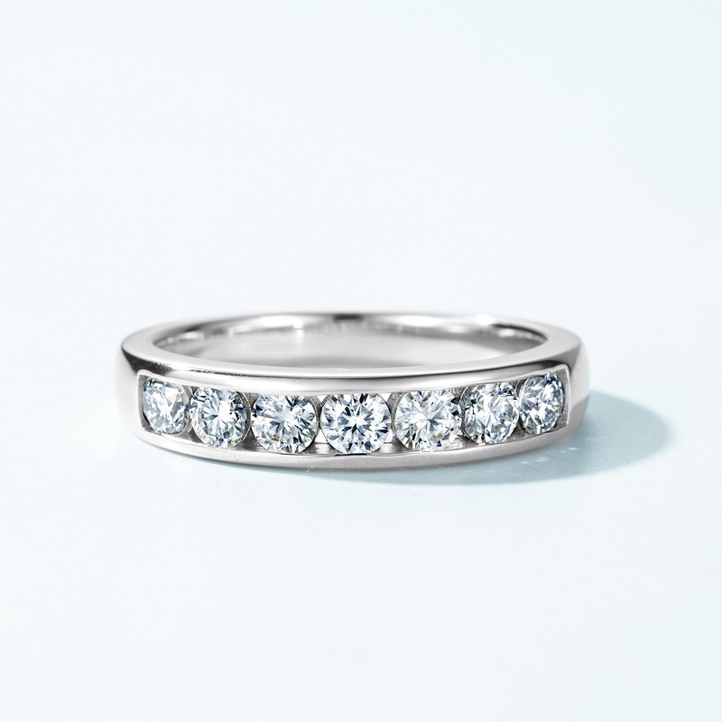 Estilo explosivo transfronterizo anillo de piedra de moissanita brillante S925 con incrustaciones de plata anillo de dedo moissane anillo de moda simple europeo y americano personalizado