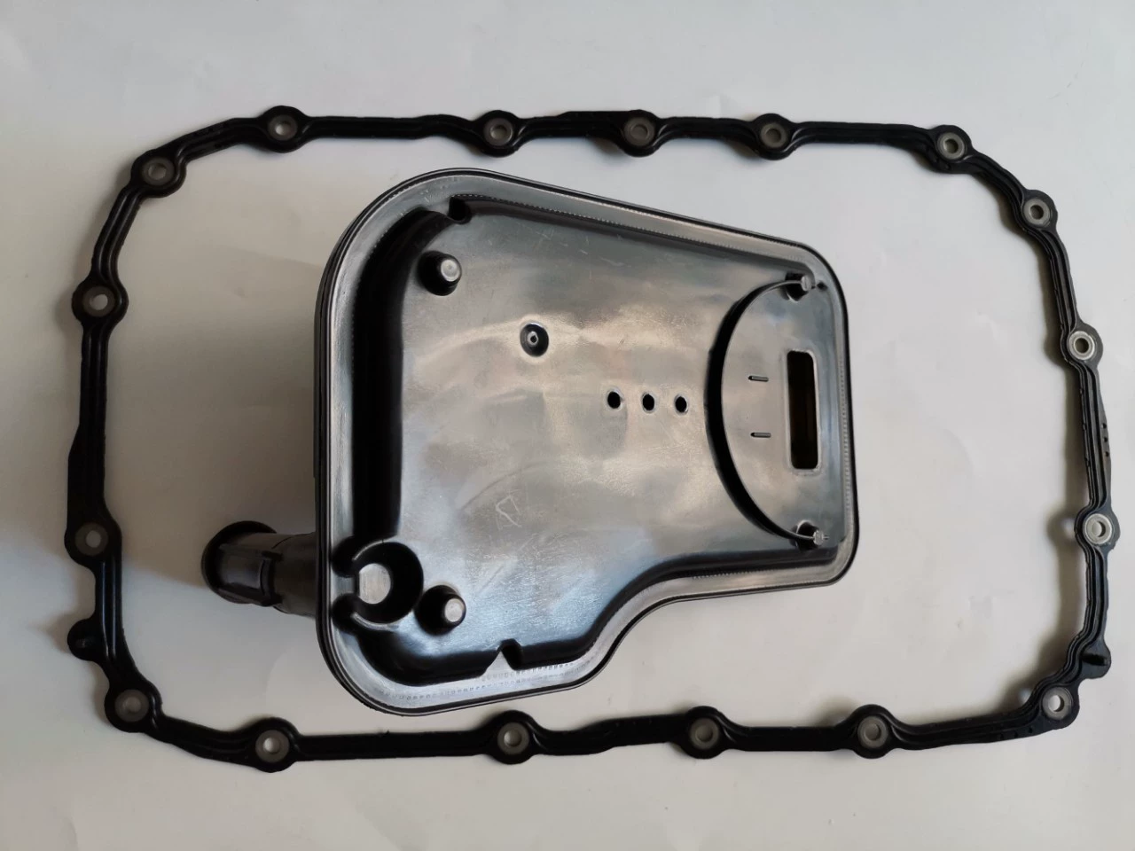 6Л45? 6L80 коробка фильтра большой волны, масляные решетки, подушка поддона 2425215824225800