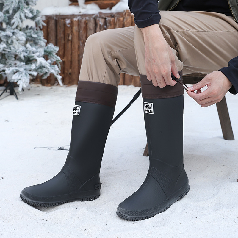 Travel-Friendly Drawstring Windproof Foldable Rain Boots, Classic Black Fashionable Water Boots for Men and Women, Couple and Parent-Child Shoes Travel-Friendly Drawstring Windproof Foldable Rain Boots, Classic Black Fashionable Water Boots for Men and Women, Couple and Parent-Child Shoes
