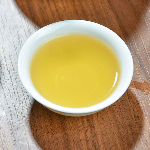 Green Tea Leaves from High Mountains, Misty Clouds - Fresh Tea, Rich Aroma, Bagged and Loose Aromatic Tea at Affordable Prices - Manufacturer Offering Bulk Wholesale