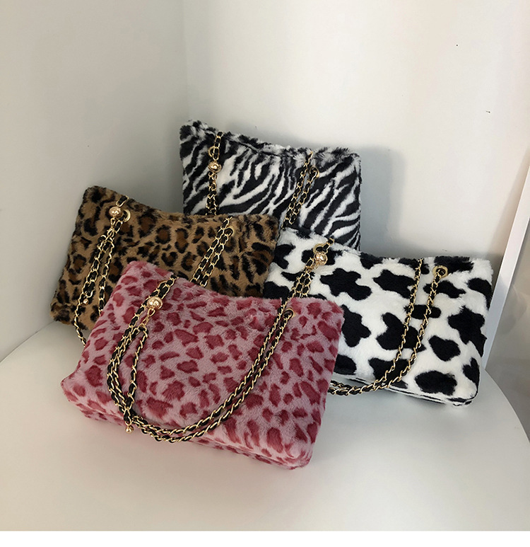 Women's Large Plush Zebra Leopard Fashion Square Zipper Shoulder Bag display picture 5