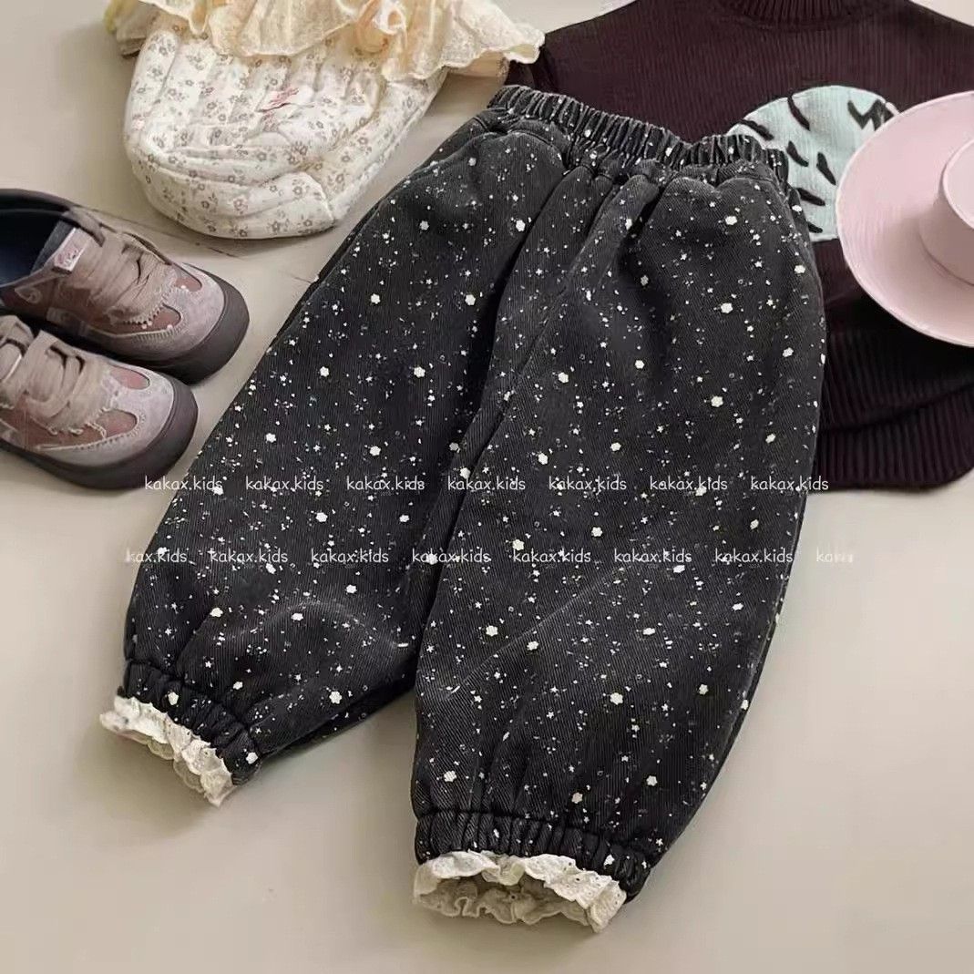 スイートキッズジーンズ2025女児秋冬韓国風花柄刺繍リボン付き裏起毛ジーンズトレンドスタイル